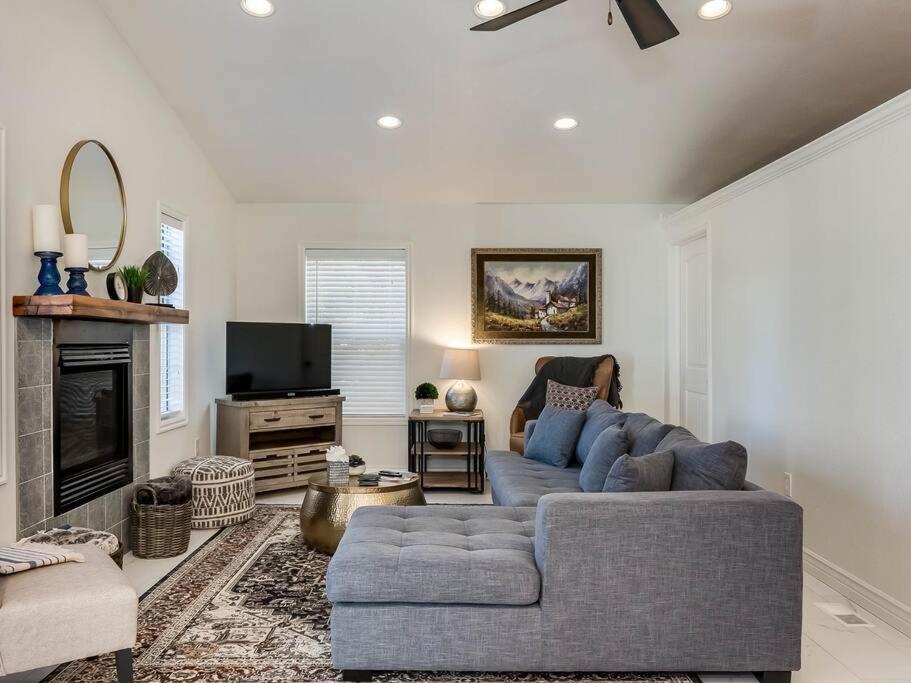 East Bench Bungalow A Relaxing Ogden Escape Near Mountains And Downtown Bagian luar foto